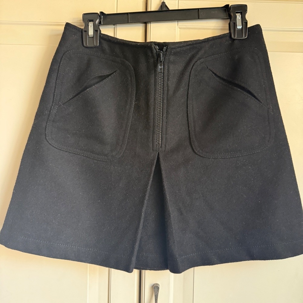 Gap Women's 8 Black Virgin Wool‎ Blend Mini Skirt Front Zip Pleated Pockets Size